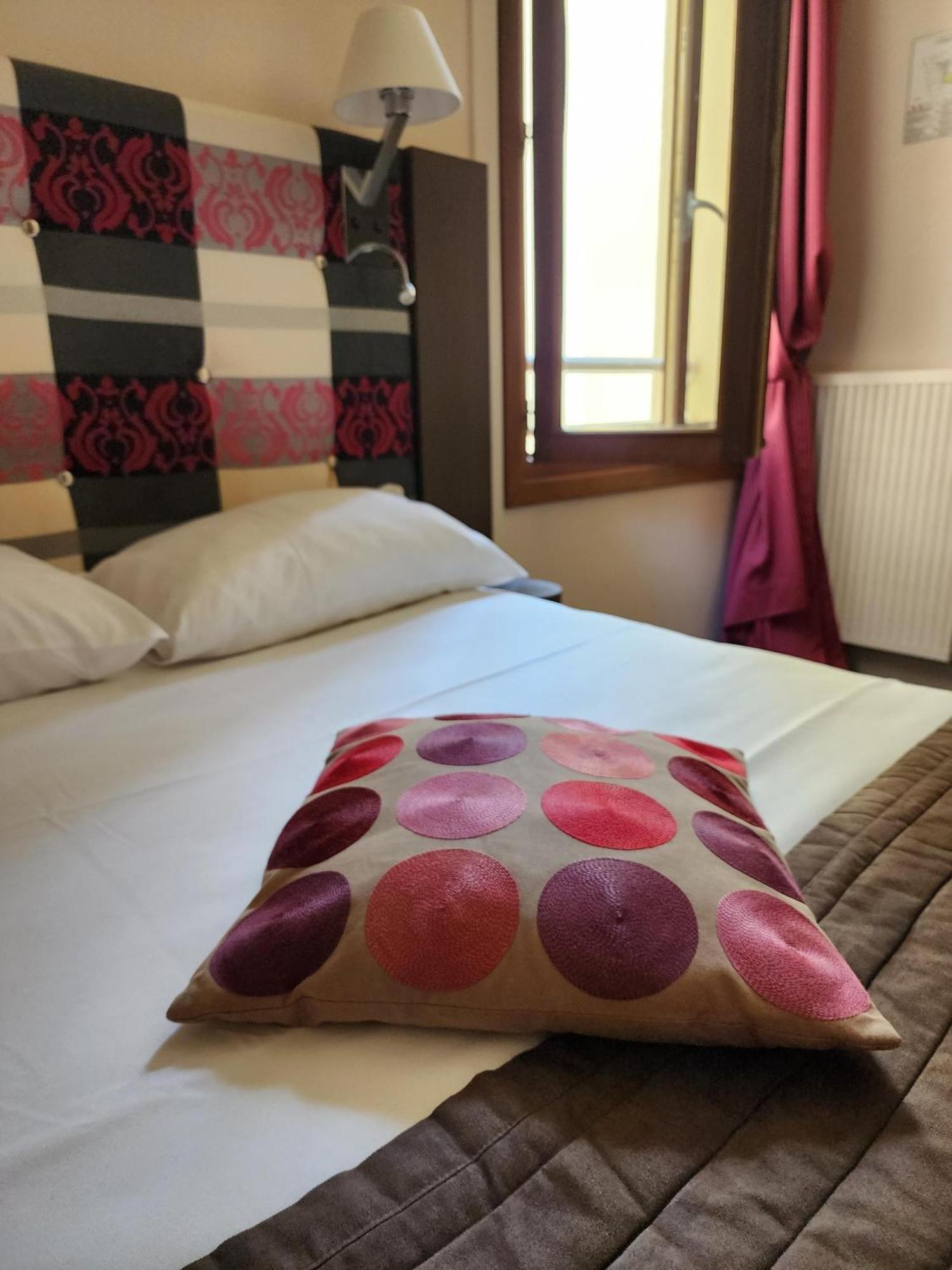Hotel Des Bains Гранвил Екстериор снимка