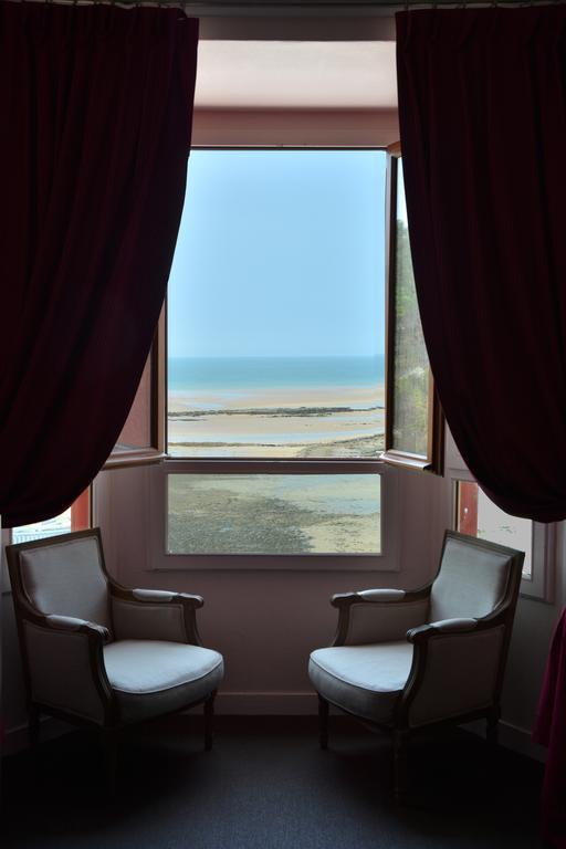 Hotel Des Bains Гранвил Екстериор снимка
