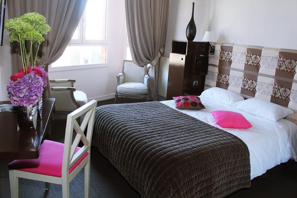 Hotel Des Bains Гранвил Стая снимка
