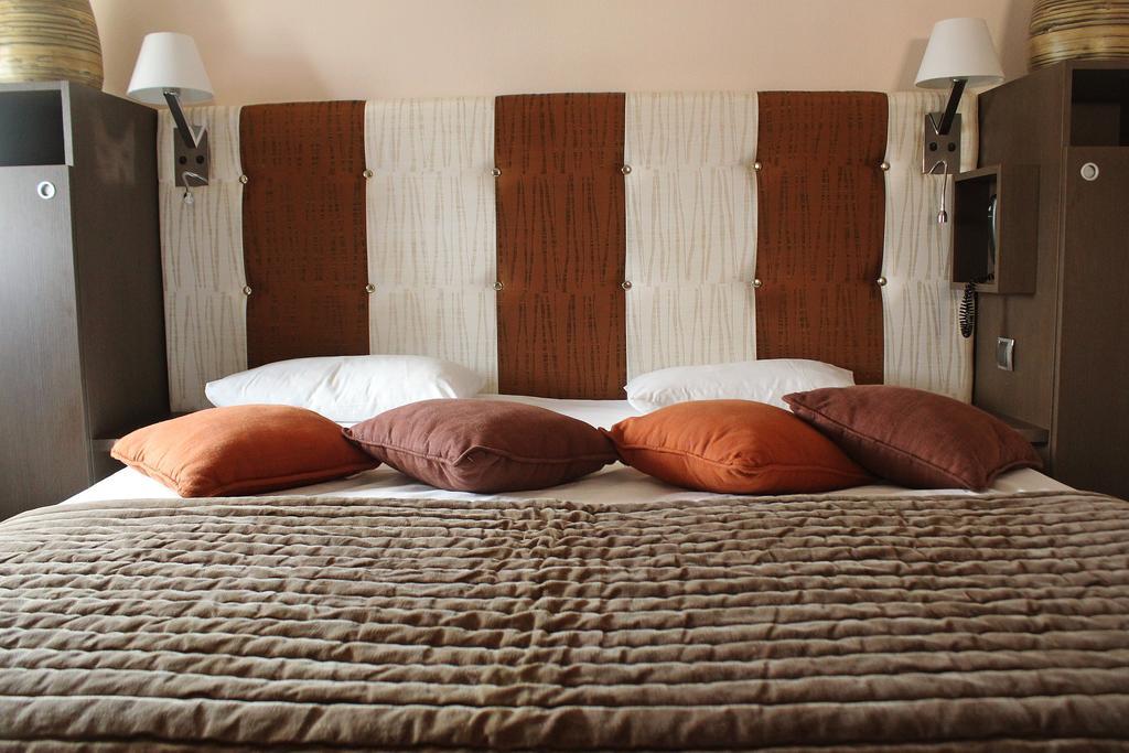 Hotel Des Bains Гранвил Екстериор снимка